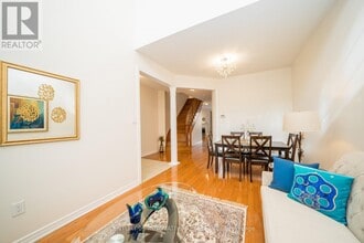 161 Rizal Ave in Markham, ON - Building Photo - Building Photo