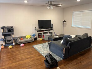 9511 Bundy Ln in Houston, TX - Building Photo - Building Photo