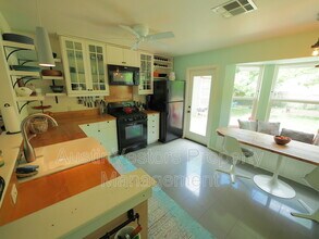 8700 Soho Dr in Austin, TX - Building Photo - Building Photo