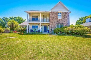 3019 Keats Dr in Pensacola, FL - Building Photo