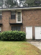 111 Timber Ln in Summerville, SC - Building Photo - Building Photo