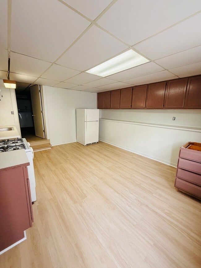 property at 21 Kosciusko Way