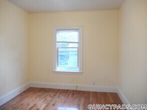 161 Grandview Ave, Unit 2R in Quincy, MA - Foto de edificio - Building Photo