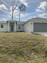 2224 Mincey Terrace in North Port, FL - Building Photo