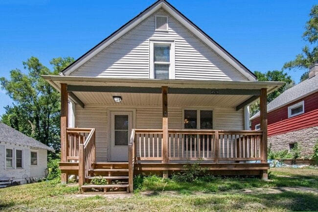 property at 4528 Burdette St
