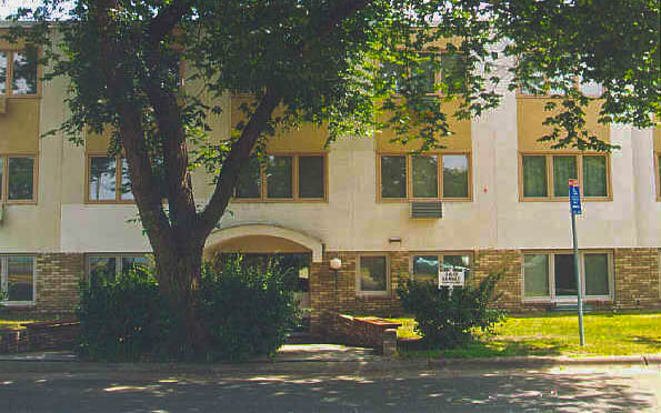 Cedar Beach in Minneapolis, MN - Building Photo