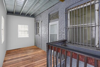 5343 S Indiana Ave in Chicago, IL - Building Photo - Building Photo