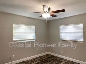 3297 20th Ave SW in Largo, FL - Building Photo - Building Photo
