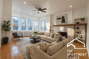 5713 N Talman Ave, Unit 1 in Chicago, IL - Building Photo