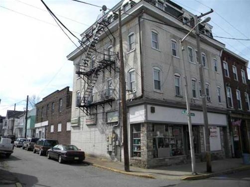 398-400 S Main St in Phillipsburg, NJ - Building Photo - Building Photo