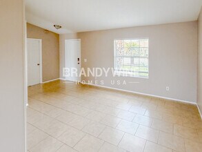 7108 Steffie Ln in Orlando, FL - Foto de edificio - Building Photo