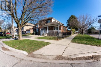 123 Simpson Ave in Toronto, ON - Building Photo - Building Photo