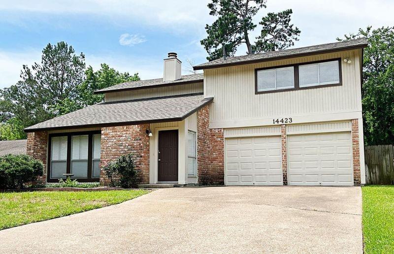 14423 Cypress Leaf Dr in Cypress, TX - Building Photo