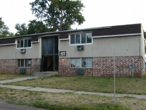 422 State St in Elkhart, IN - Foto de edificio - Building Photo