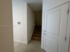 132 NE 14th St in Homestead, FL - Building Photo - Building Photo