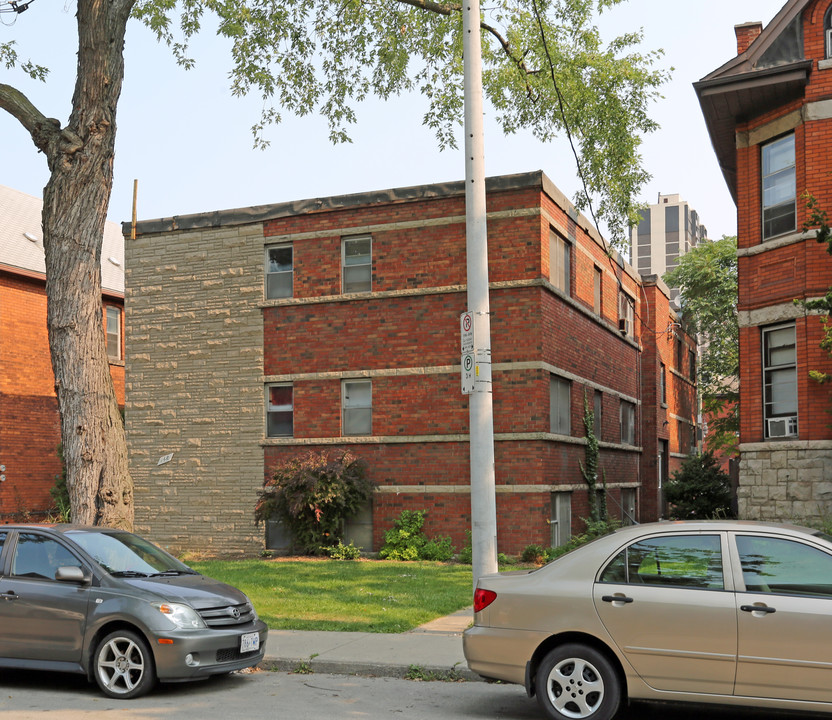 148 Robinson St in Hamilton, ON - Building Photo