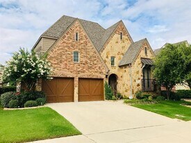 211 Guadalupe Dr in Irving, TX - Building Photo