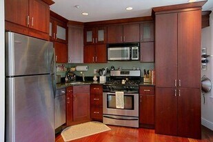 135 Salem St in Boston, MA - Building Photo