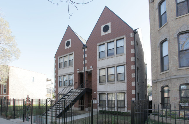 619 E Bowen Ave in Chicago, IL - Building Photo - Building Photo