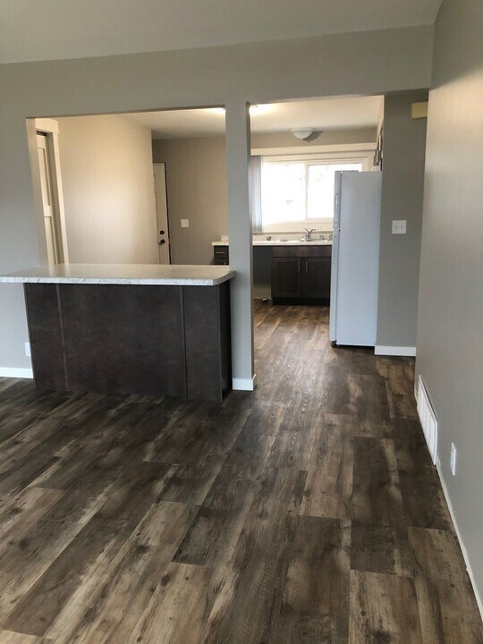 2824 Thomas Dr in Eau Claire, WI - Building Photo