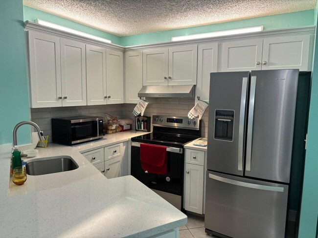 property at 7523 S Oriole Blvd