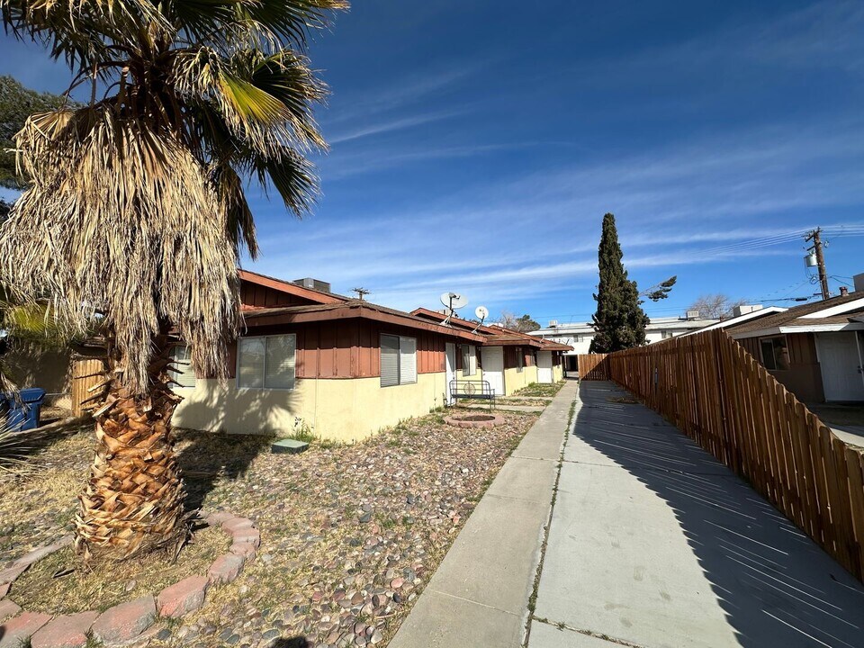 520 Commercial Ave in Ridgecrest, CA - Building Photo