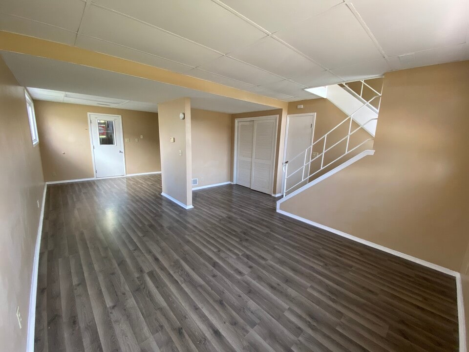 718 7th St, Unit 718 in Colona, IL - Building Photo