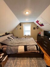 735 Somerville Ave, Unit 3 in Somerville, MA - Foto de edificio - Building Photo