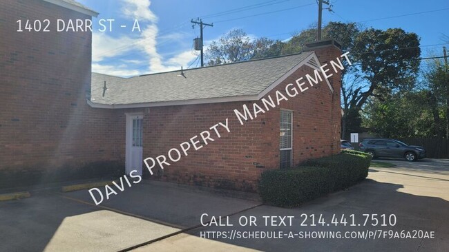 1402 Darr St in Irving, TX - Building Photo - Building Photo