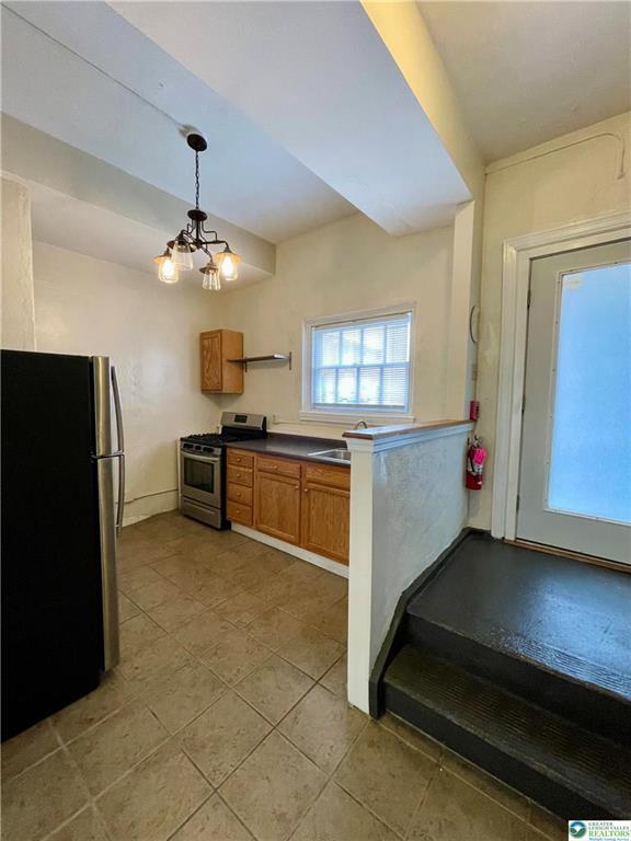 147 S 4th St in Easton, PA - Building Photo - Building Photo