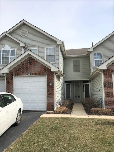 property at 2235 Lake Ridge Dr