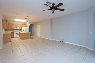 14961 Reflection Key Cir in Ft. Myers, FL - Foto de edificio - Building Photo