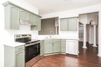 7122 Queens Crown Ct in Memphis, TN - Building Photo - Building Photo