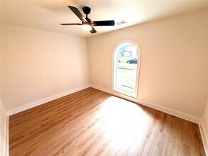 2017 Haymeadow in Carrollton, TX - Building Photo - Building Photo