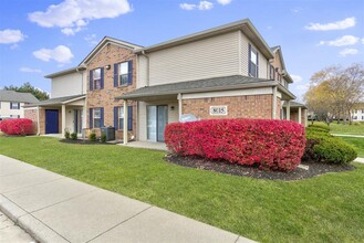 Reserve at Franklin Glen in Indianapolis, IN - Foto de edificio - Building Photo