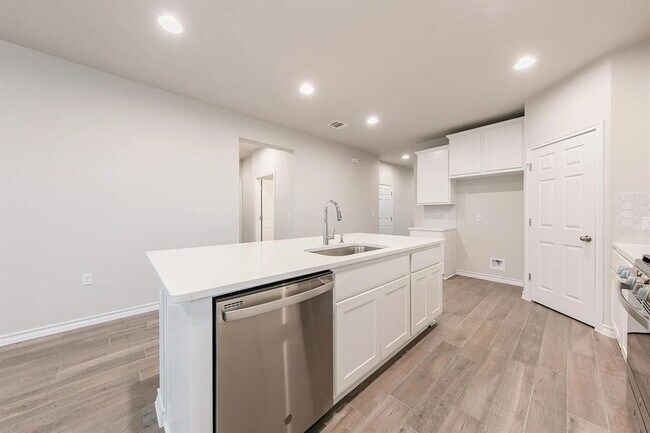 1606 Jacey Way in Austin, TX - Building Photo - Building Photo