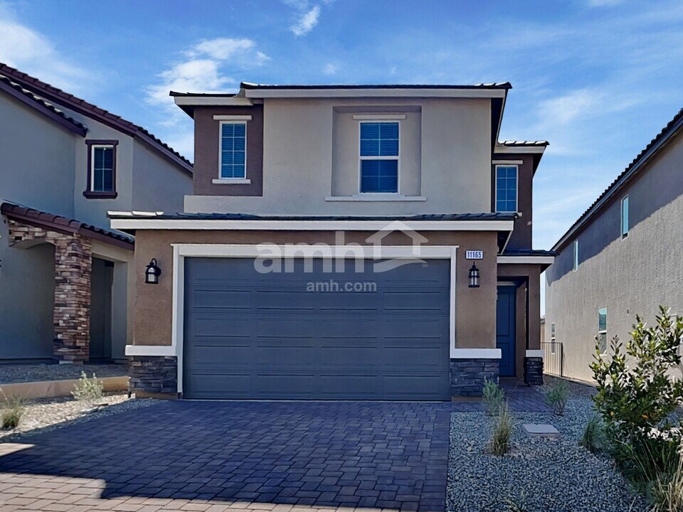11165 Magallanes St in Las Vegas, NV - Building Photo
