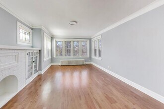 3837 N Sawyer Ave in Chicago, IL - Building Photo - Building Photo