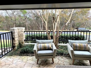 105 Birdie Dr in The Hills, TX - Building Photo - Building Photo