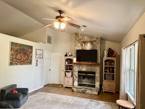 330 McQueen Cir in St. Marys, GA - Building Photo - Building Photo