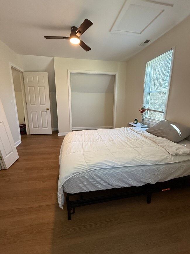 911 Madden Bridge Rd in Central, SC - Building Photo - Building Photo