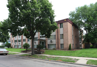 Powderhorn Park in Minneapolis, MN - Building Photo - Building Photo