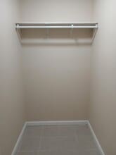 711 S Poplar St in Carbondale, IL - Building Photo - Building Photo