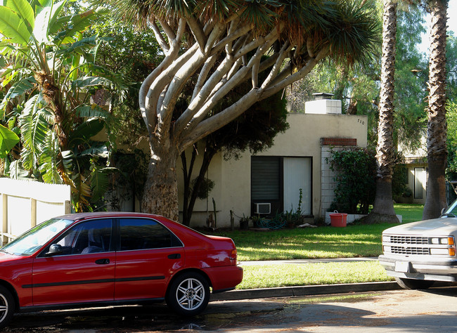 710 W Provential Dr in Anaheim, CA - Building Photo - Building Photo