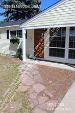 314 Elmwood Dr in Colorado Springs, CO - Building Photo - Building Photo