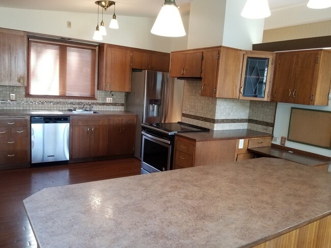 1525 E 19th Ave in Spokane, WA - Building Photo - Building Photo