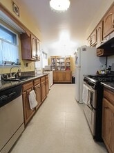 226 Fernwood Ln in Glenview, IL - Building Photo - Building Photo