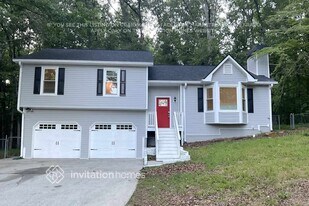 250 Poole Bridge Dr in Hiram, GA - Building Photo