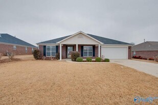 104 Kings Cross Dr in Madison, AL - Building Photo