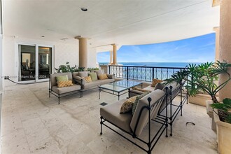 7264 Fisher Is in Fisher Island, FL - Building Photo - Building Photo